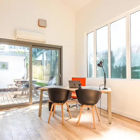 Charming House With Garden - Near Paris *